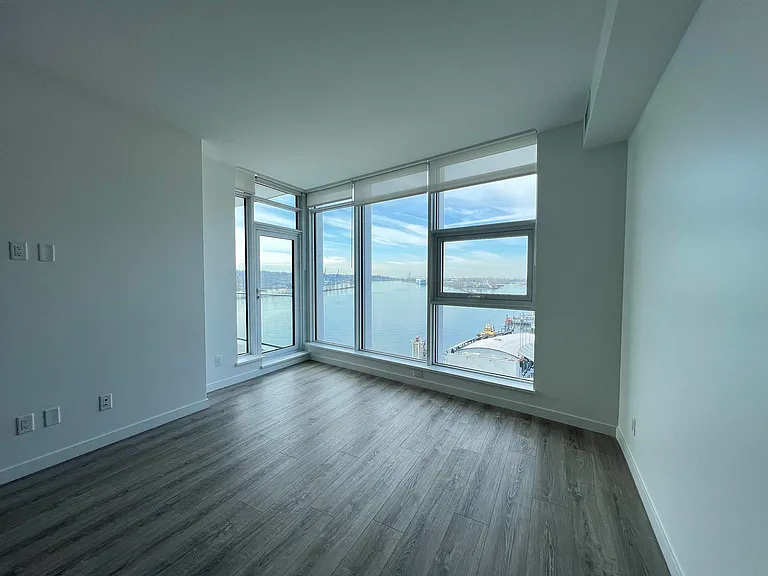 680 Quayside Dr #802 — Photo 17