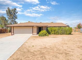 11868 Pasco Rd, Apple Valley, CA 92308