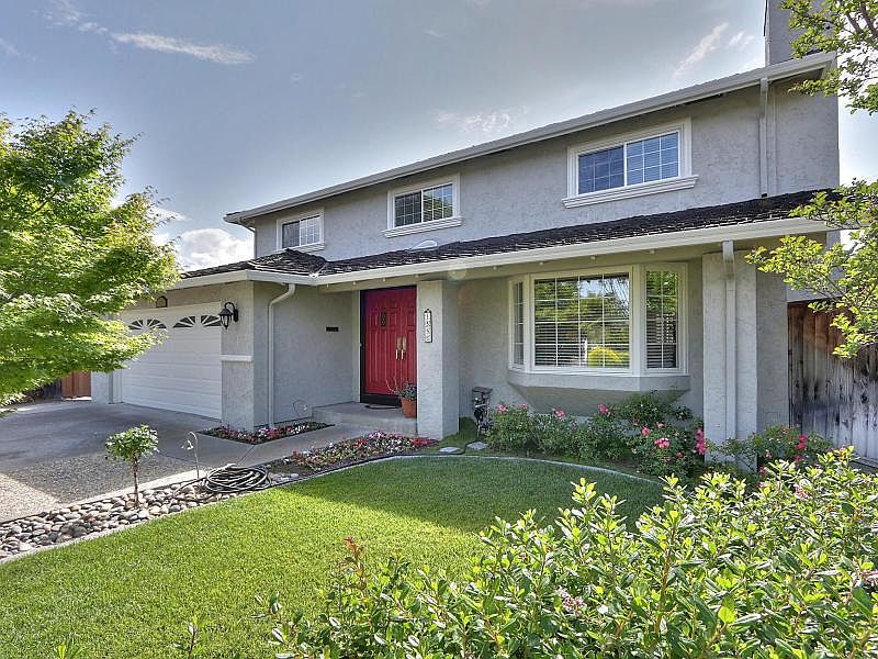 1st image of 1585 Darlene Ave
