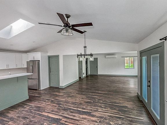 3rd image of 280 Devonshire Road