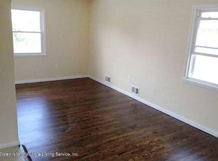 114 Stafford Ave, Staten Island, NY 10312