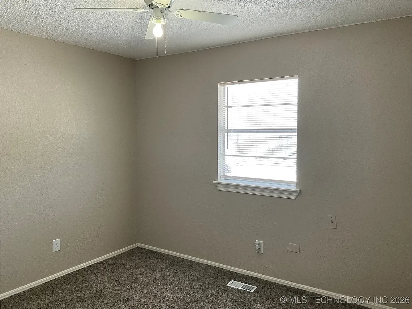 Available now beautifully updated 3-bedroom, 2-bath brick ranch home with an attached 2-car garage! — Photo 2