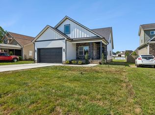 8524 Blanche Rd, Ooltewah, TN 37363