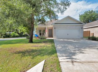 1710 Valparaiso Blvd, Niceville, FL 32578