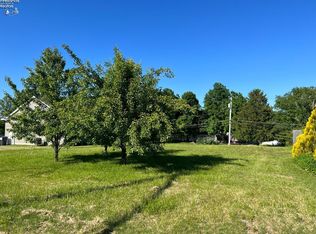 46 N Main St, Monroeville, OH 44847
