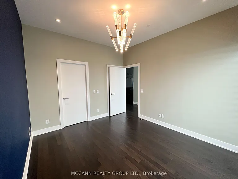 3018 Yonge St #UPH8 — Photo 12