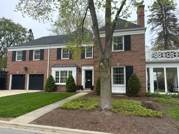 516 E Fairview St, Arlington Heights, IL 60005