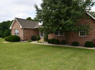 225 Brummitt Rd, Castalian Springs, TN 37031