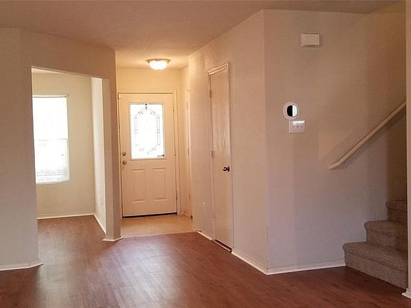 2nd image of 7557 E Vanessa Dr