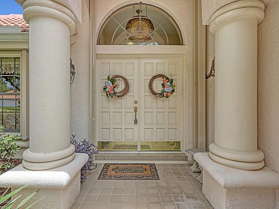 3rd image of 1815 James Cir