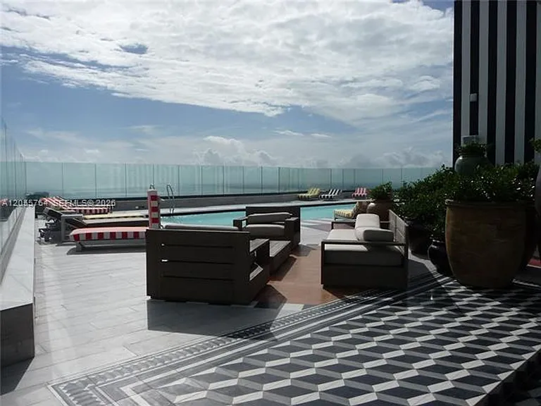1300 S Miami Avenue Rd #3503 — Photo 37