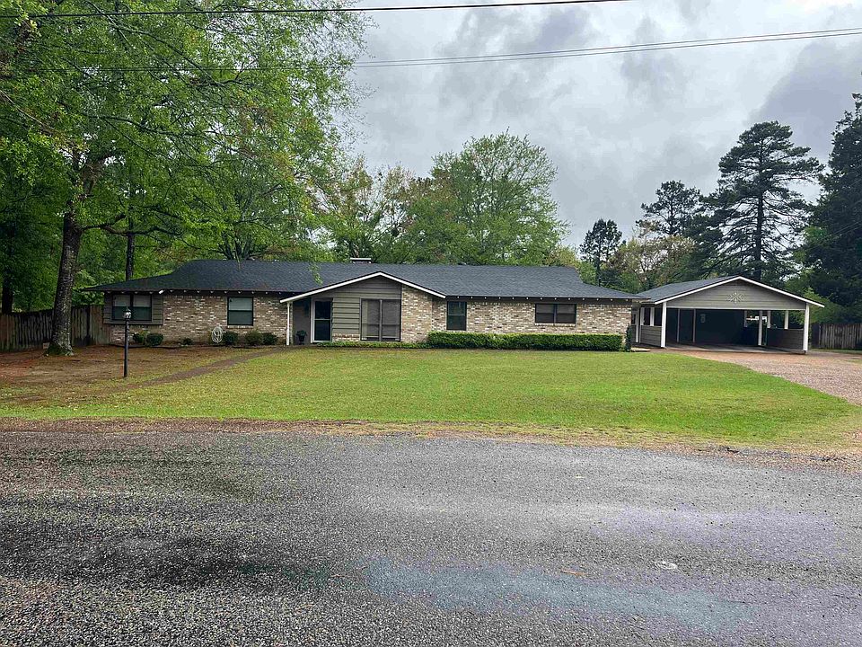 1st image of 202 Piney Loop