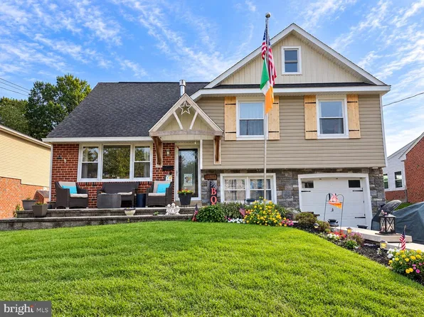 4408 Chandler Dr, Brookhaven, PA 19015