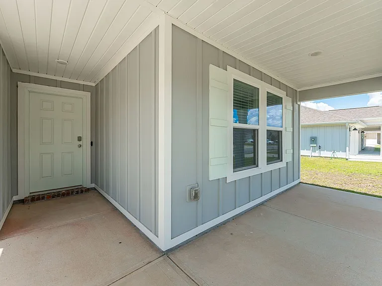 522 Mary Lou Way — Photo 5