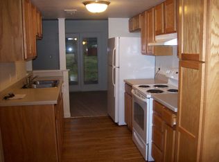 12 Northampton Dr, Havelock, NC 28532