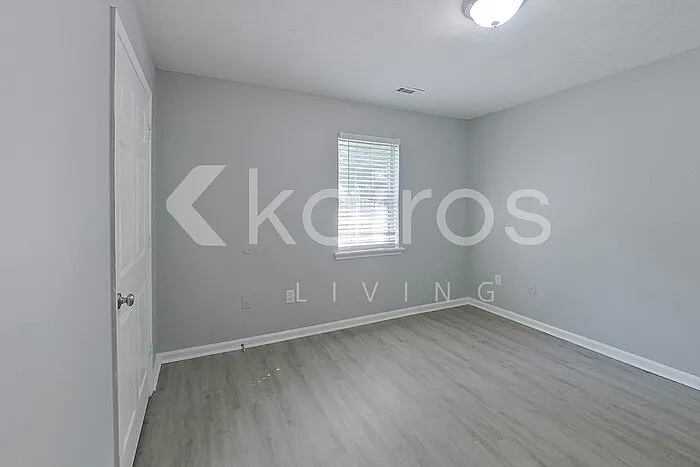 100 Deer Pkwy — Photo 11