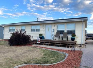 321 Mule Deer Trl, Box Elder, SD 57719