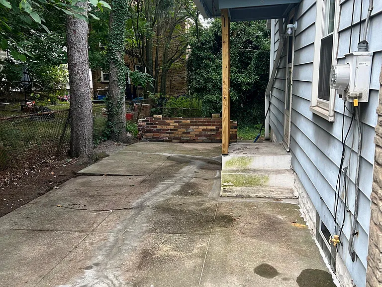 2127 Milligan Ave — Photo 9