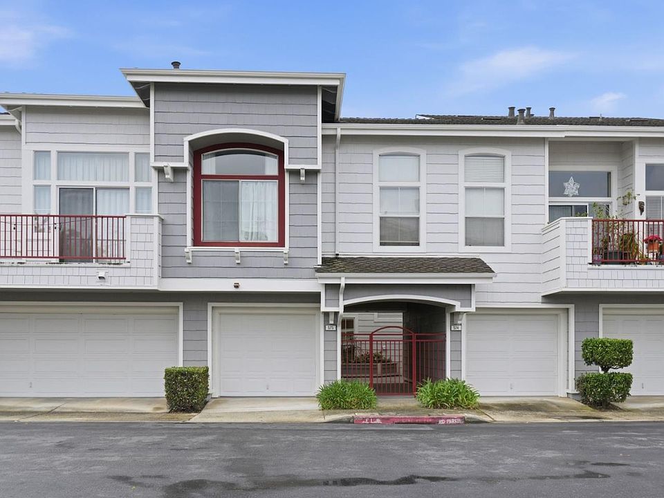 1st image of 575 Shoal Cir