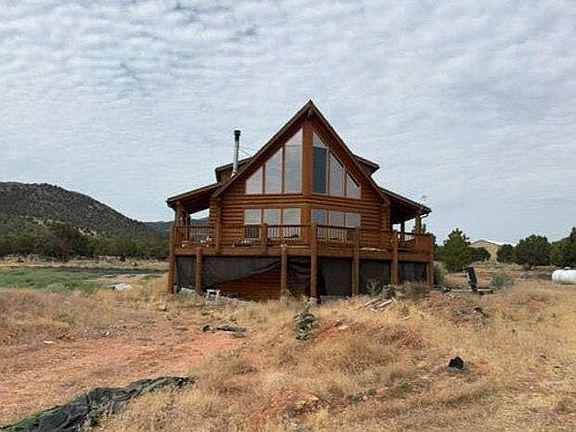 3rd image of 2516 W Pine Canyon Cir