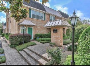 2228 S Piney Point Rd APT 101, Houston, TX 77063