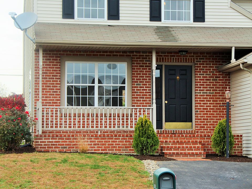 front of house 2_11102015
