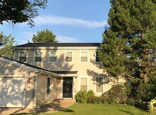 1134 Highland Ln, Glenview, IL