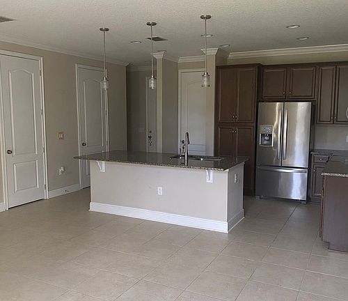 4th image of 14297 Swanley St #1