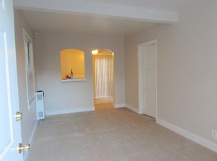 1255 E 3rd St, Long Beach, CA 90802
