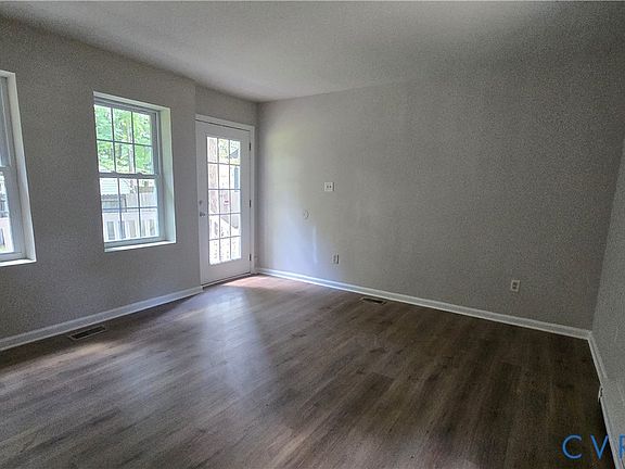 2nd image of 3807 Mooring Way