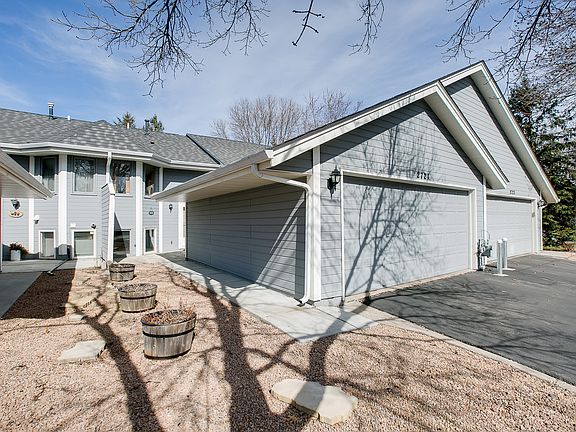 2nd image of 2721 River Hills Dr S