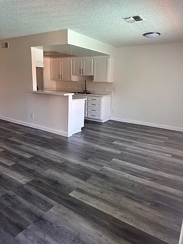 Ball Road Apartments — Photo 4