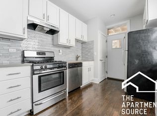 5160 N Leavitt St #2F, Chicago, IL 60625