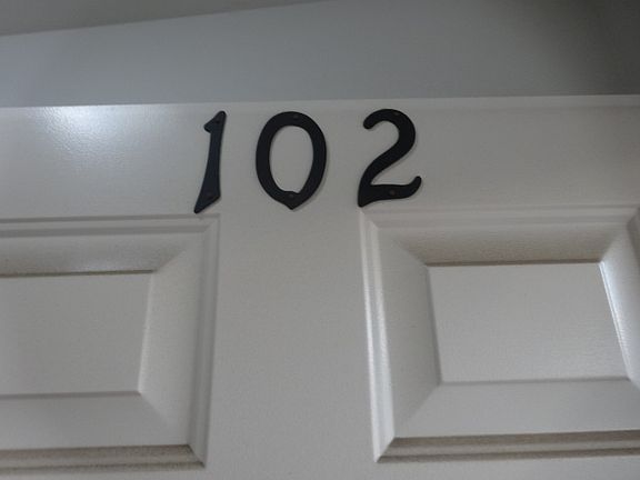 3rd image of 615 Harvard Blvd #102