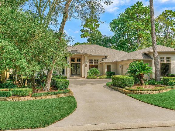 4th image of 62 Stone Springs Cir