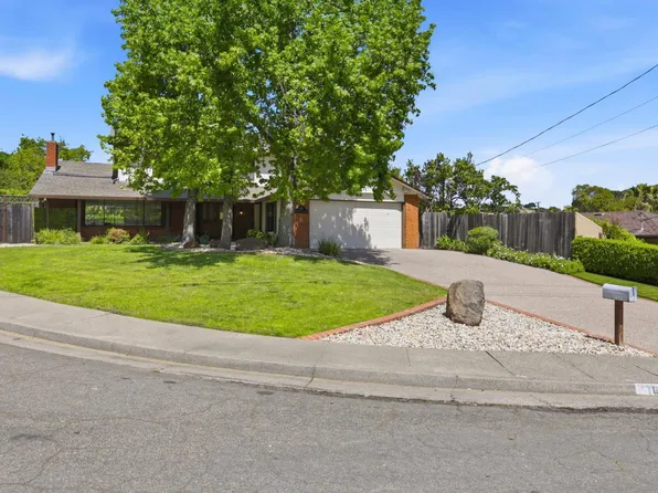 16 Germaine Place, Novato, CA 94949