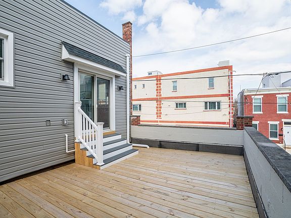3rd image of 1233 S 22nd St APT 2B