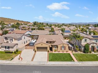 36910 Cottonwood St, Winchester, CA 92596