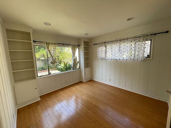 Den/Dining