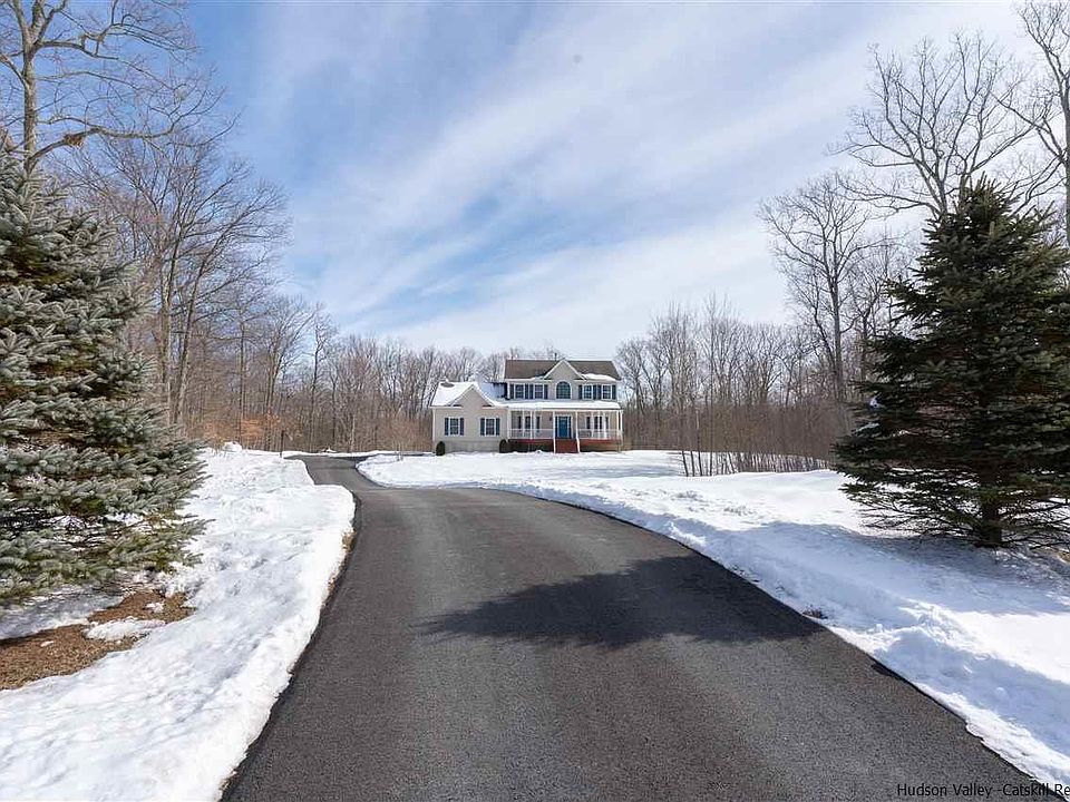1st image of 29 Glen Rock Cir