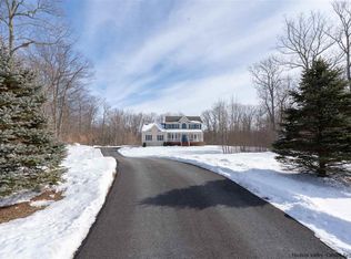 29 Glen Rock Cir, Plattekill, NY 12528