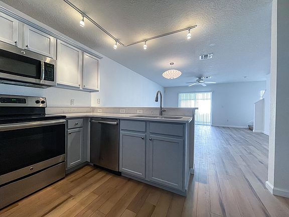 5th image of 12617 Somerset Oaks St