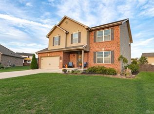 338 Deep Woods Ct, Carlisle, OH 45005