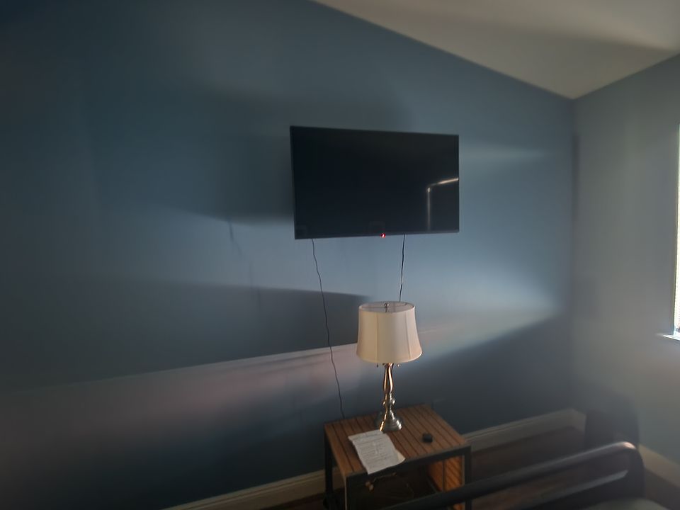 2nd image of 29560 Courtney Pl #1