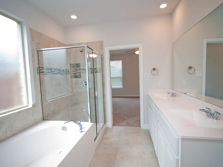 1021 Gillespie Dr — Photo 18