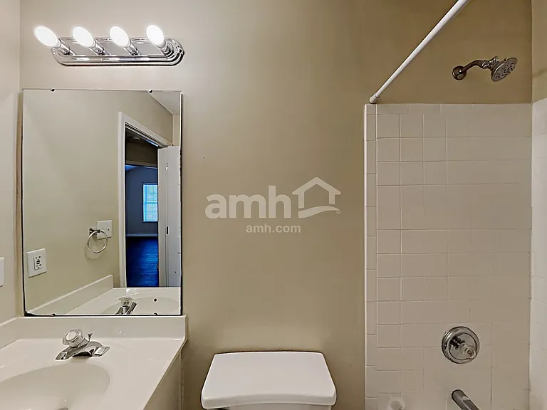 212 Leafmore Ct — Photo 14