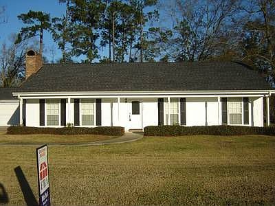 1st image of 306 E Presidential Cir