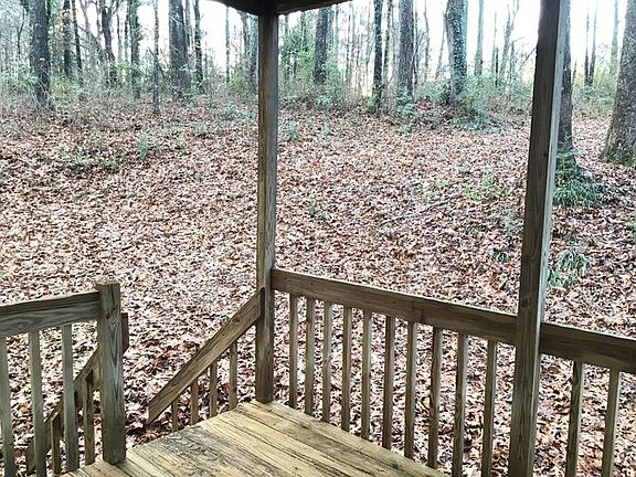 2nd image of 3765 Londonderry Ct