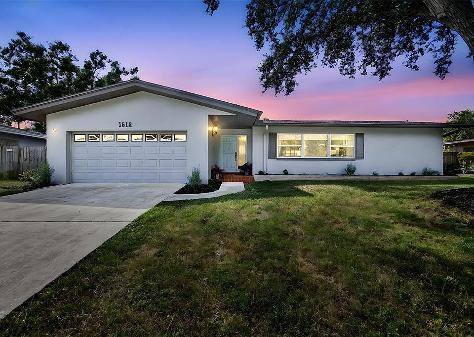 1st image of 1512 S FREDRICA AVENUE