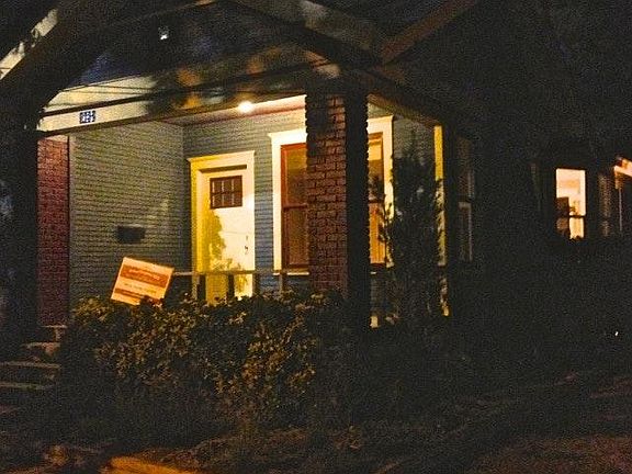 Night lighting, rocking chair porch